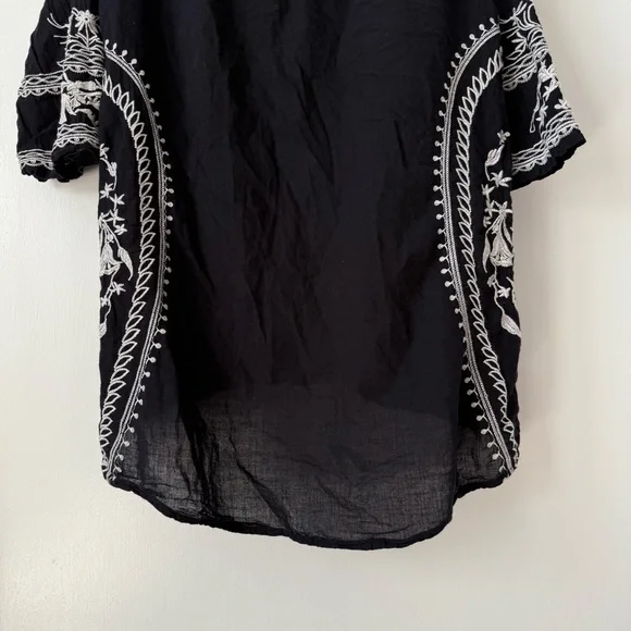 Johnny Was Black and White Embroidered Boho Tunic Blouse - Picture 12 of 14